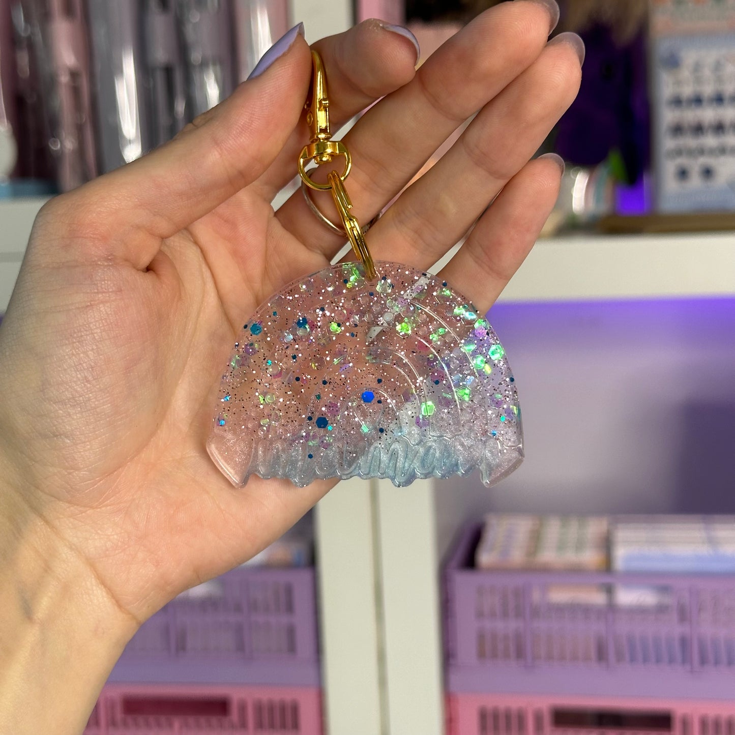 Handmade Resin ‘Mama’ Rainbow Keychain