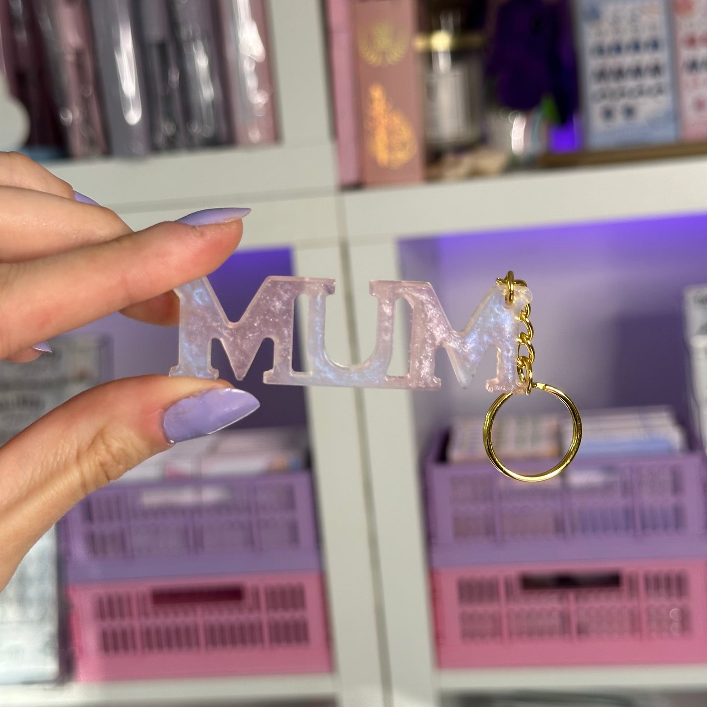 Handmade Resin ‘Mum’ Keychain